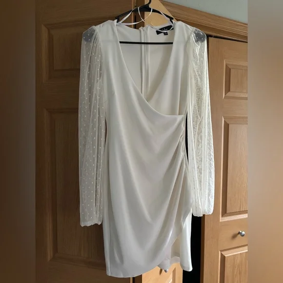 Lulus - gorgeous white dress - Picture 2 of 2